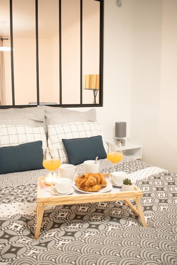 Charmant F2 Hyper Centre De Melun Apartment Bagian luar foto